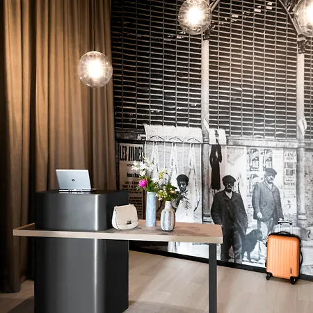 Hotel Okko Hotels Centre 4*